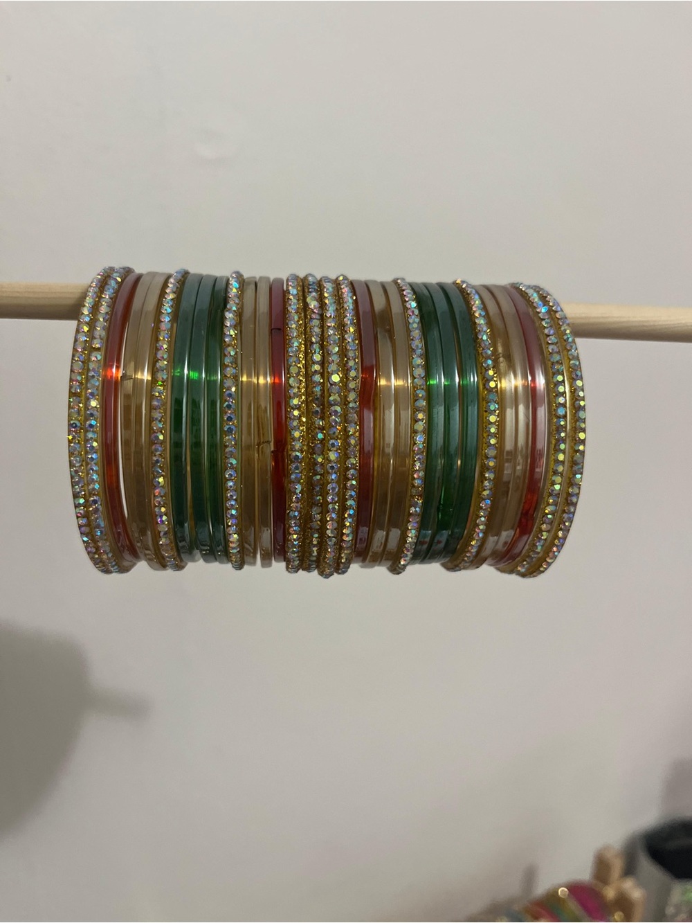 Multicolor Glass bangles set